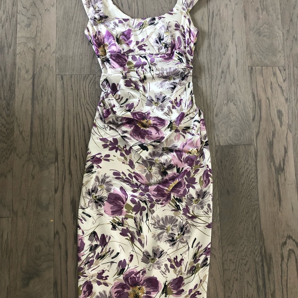 🎊Host Pick🎊 Maggy London Sleeveless Floral Dress